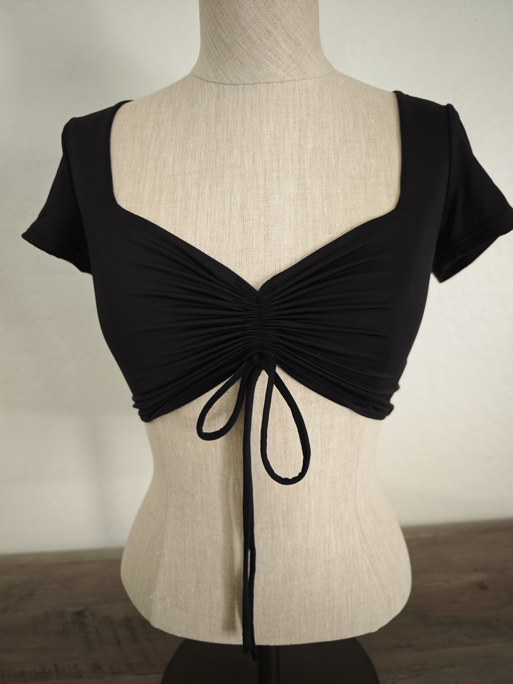 NWT Baby Boo Black Drawstring Ruched Crop Top Size S